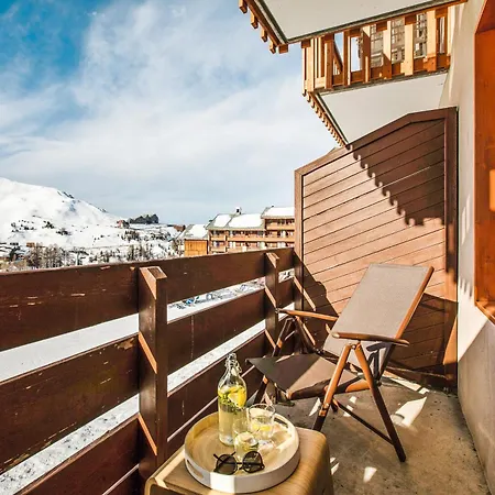 Lägenhetshotell Pierre & Le Mont Soleil 3*