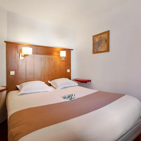 Pierre & Le Mont Soleil Aparthotel 3*