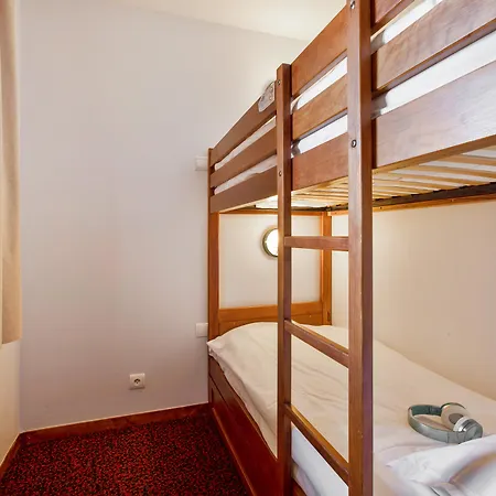Aparthotel Pierre & Le Mont Soleil 3*